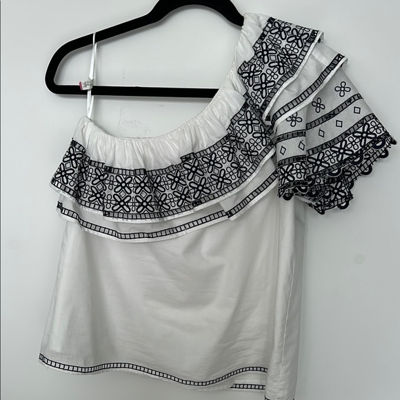 Parker Tops - Parker Asymmetrical Ruffled Blouse in White and Dark Blue